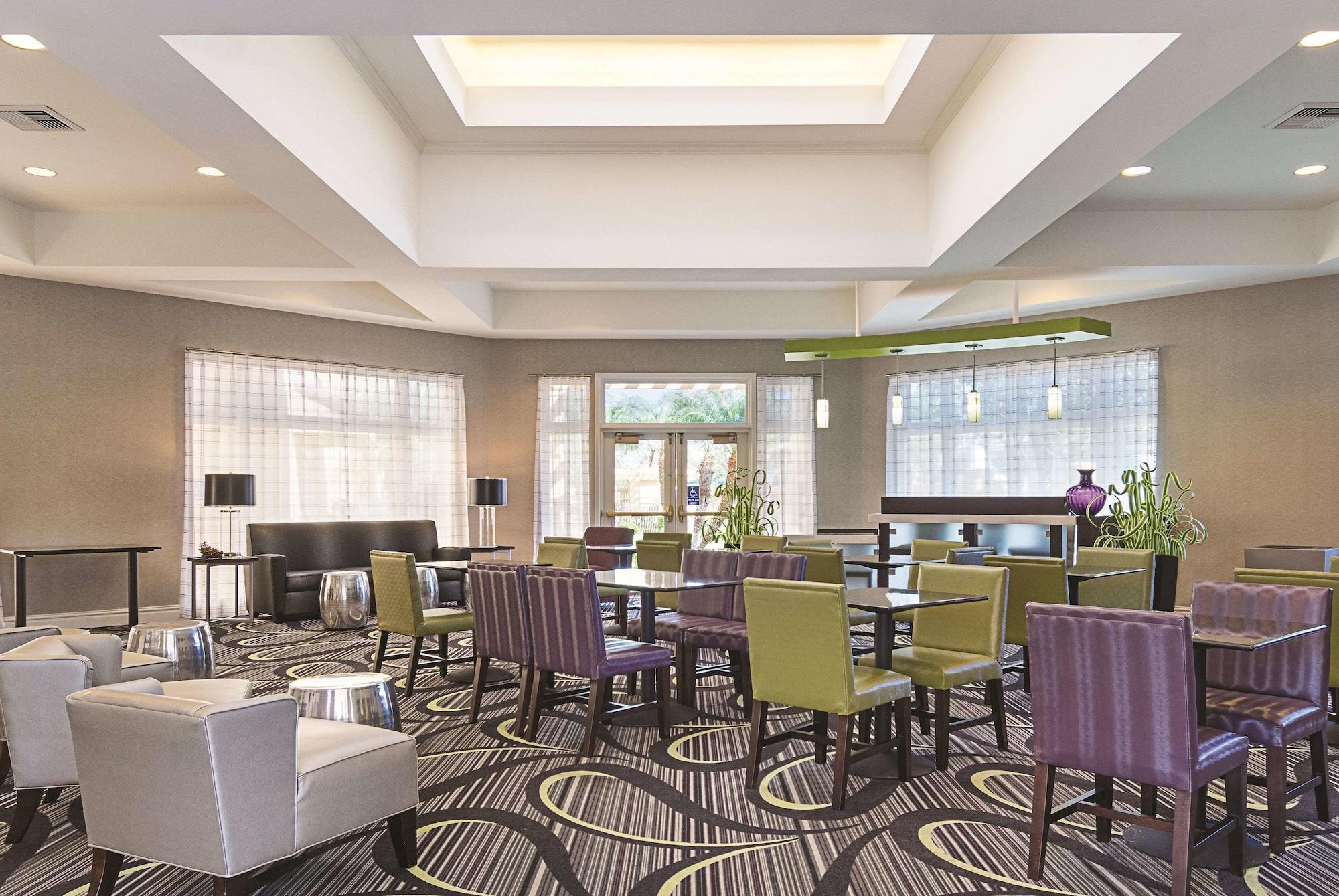 La Quinta Inn & Suites By Wyndham Ontario Airport Exterior foto