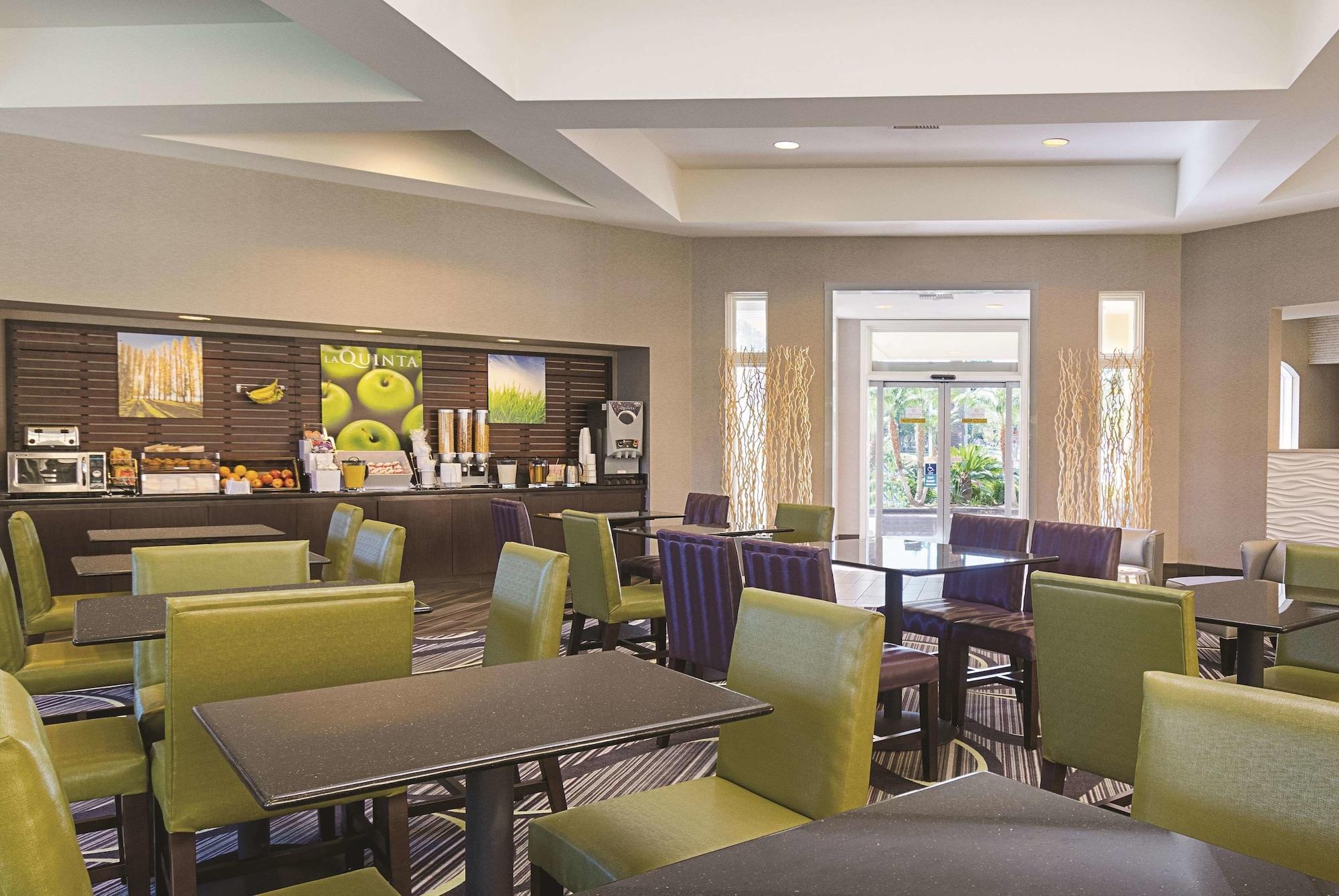 La Quinta Inn & Suites By Wyndham Ontario Airport Exterior foto