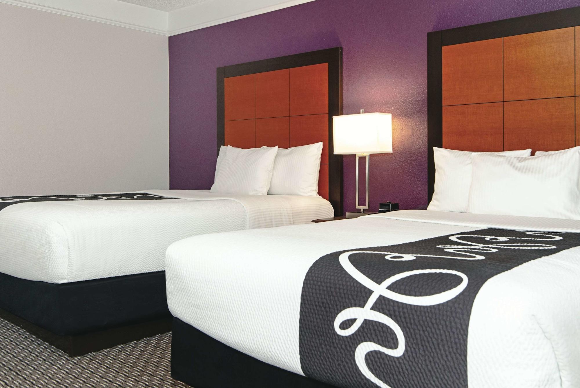 La Quinta Inn & Suites By Wyndham Ontario Airport Exterior foto