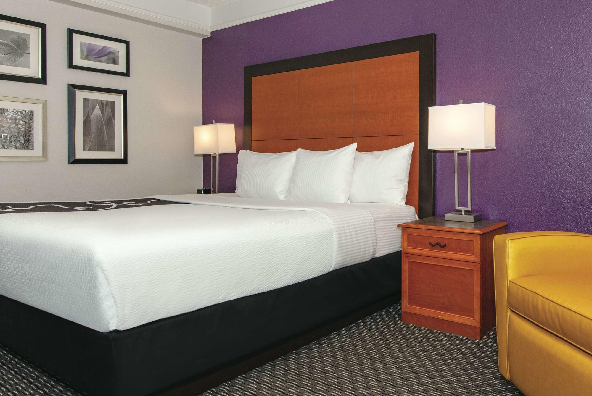 La Quinta Inn & Suites By Wyndham Ontario Airport Exterior foto