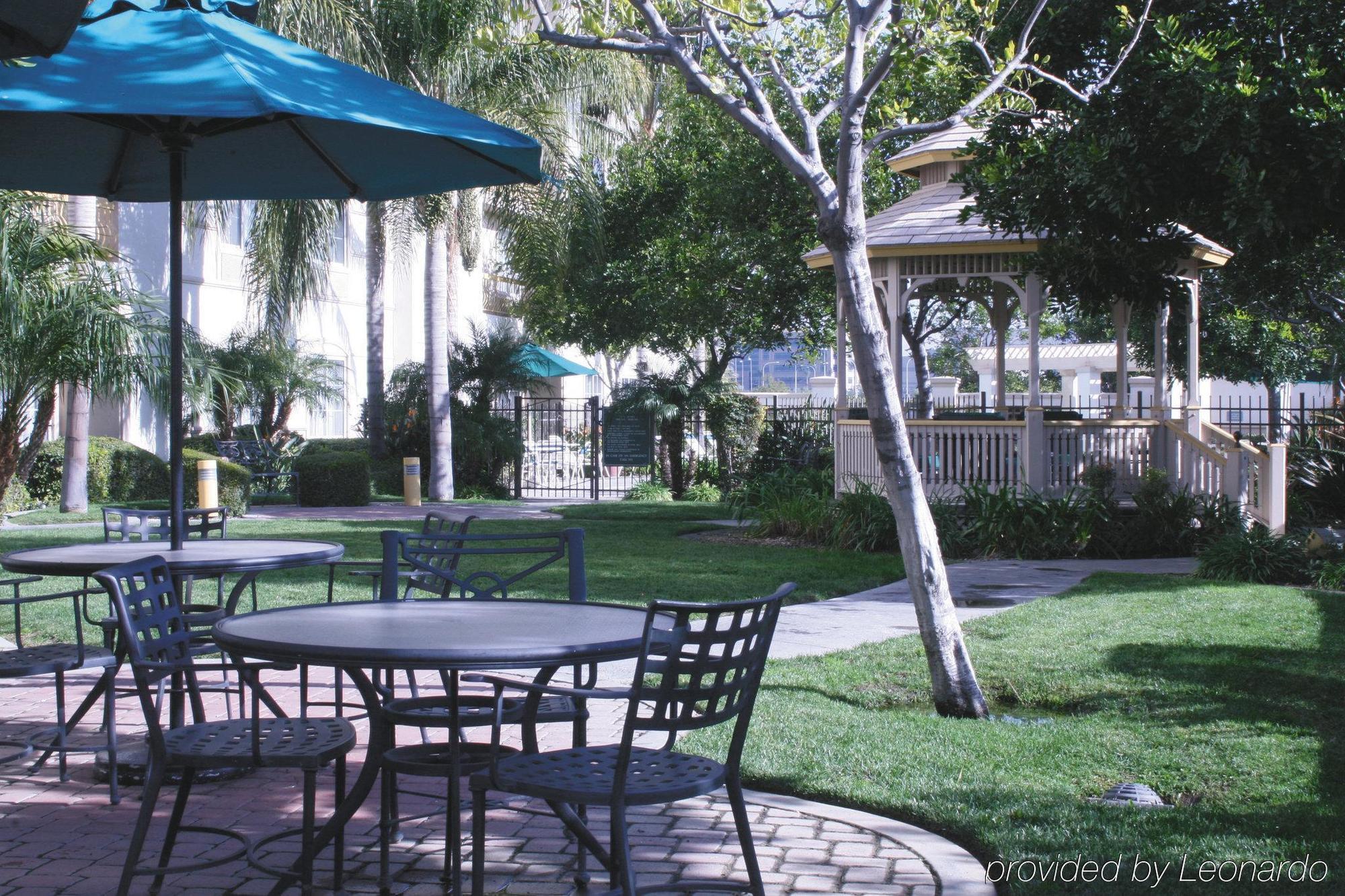 La Quinta Inn & Suites By Wyndham Ontario Airport Exterior foto