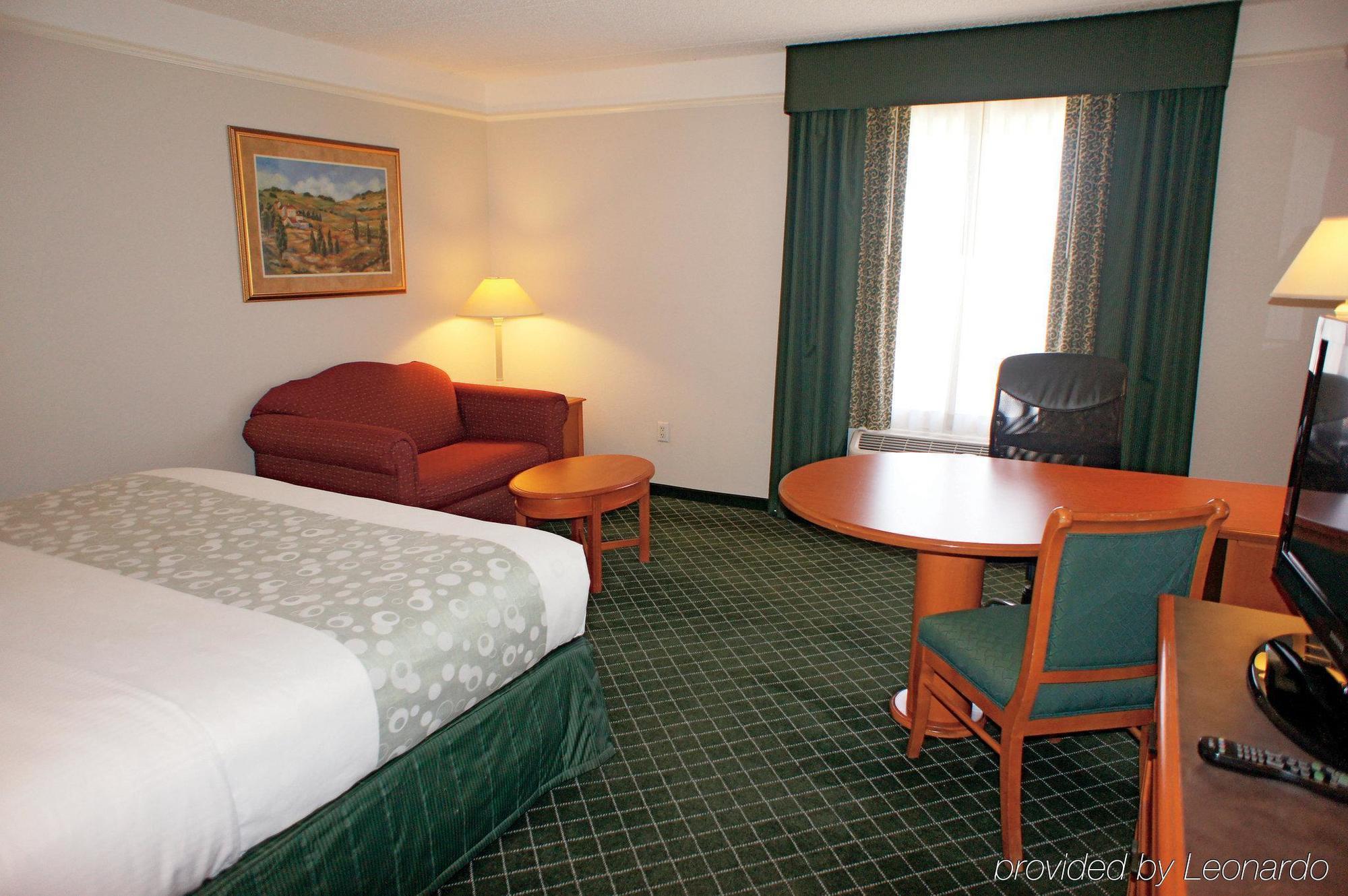 La Quinta Inn & Suites By Wyndham Ontario Airport Exterior foto