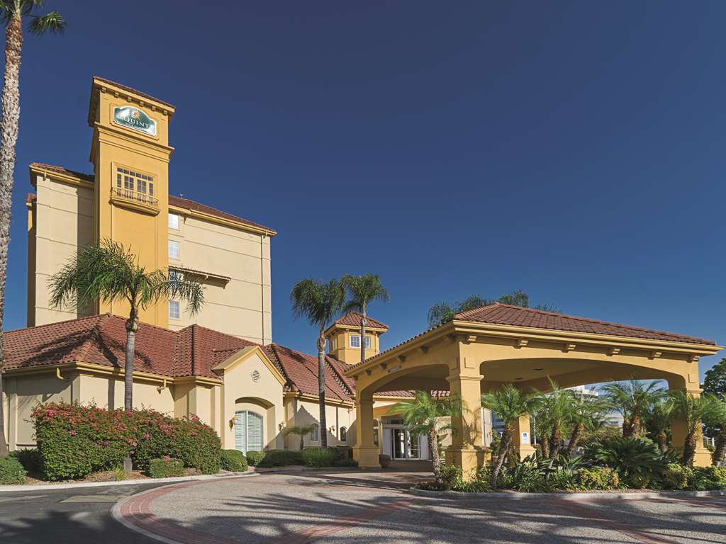 La Quinta Inn & Suites By Wyndham Ontario Airport Exterior foto