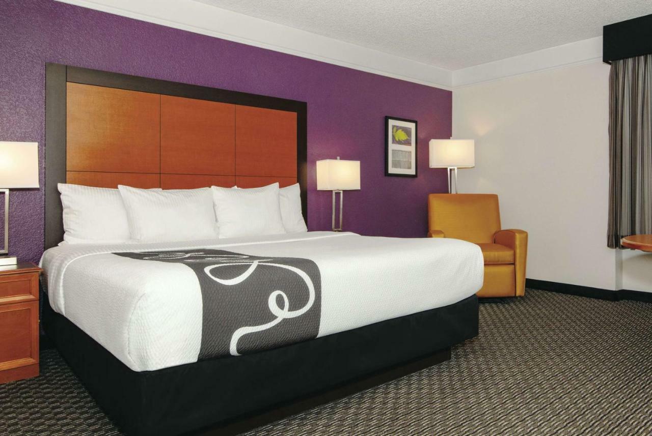 La Quinta Inn & Suites By Wyndham Ontario Airport Exterior foto